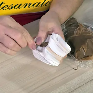 Massa_para_Biscuit-BRMB001-aplicacao_01.jpg