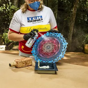Foto de aplicação - Verniz Spray Brilhante - 7