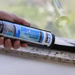 Foto de aplicação - Silicone Acético Vidros e Alumínios - 1