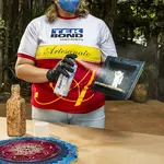 Foto de aplicação - Verniz Spray Brilhante - 4